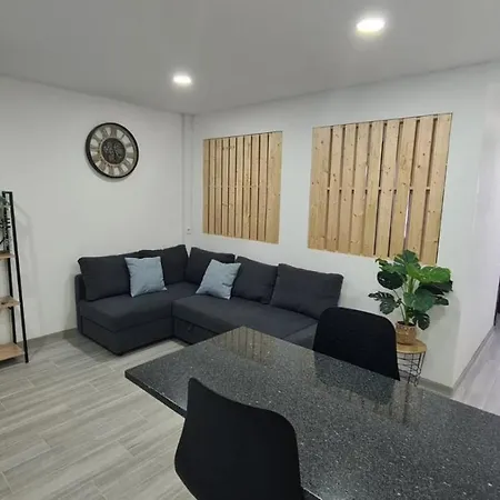 Apartment Desertas View *