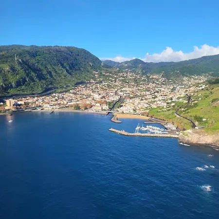 Apartment Desertas View