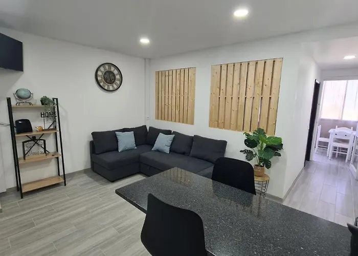 Апартаменты Desertas View *